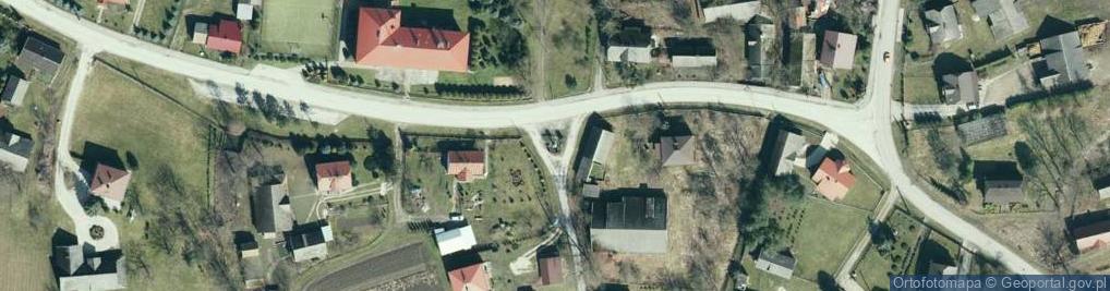 Zdjęcie satelitarne Kapliczka, Figura Świętych, Krzyż