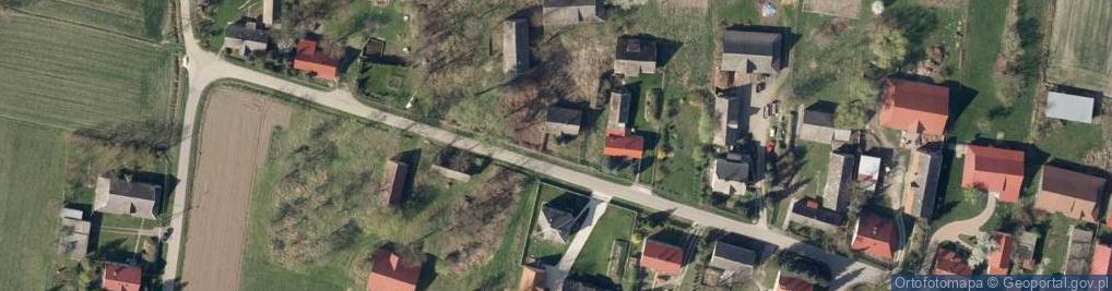 Zdjęcie satelitarne Kapliczka, Figura Świętych, Krzyż