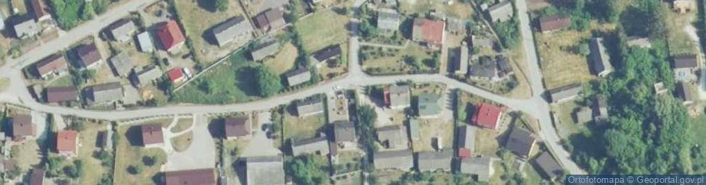 Zdjęcie satelitarne Kapliczka, Figura Świętych, Krzyż