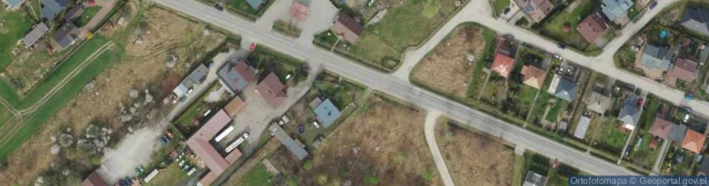 Zdjęcie satelitarne Kapliczka, Figura Świętych, Krzyż