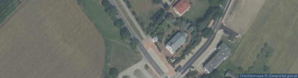 Zdjęcie satelitarne Kapliczka, Figura Świętych, Krzyż