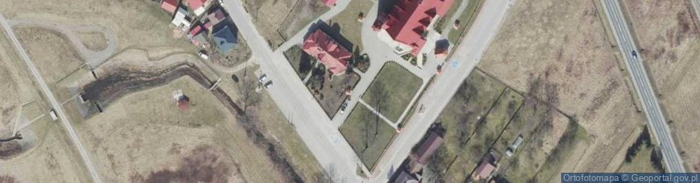 Zdjęcie satelitarne Kapliczka, Figura Świętych, Krzyż