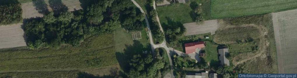 Zdjęcie satelitarne Kapliczka, Figura Świętych, Krzyż