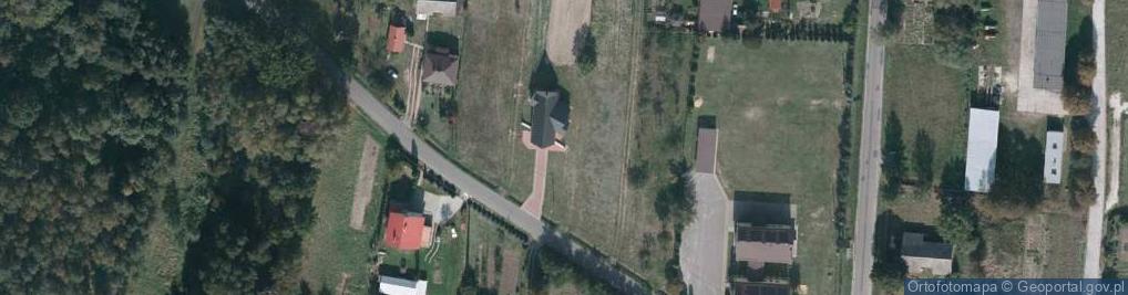 Zdjęcie satelitarne Kapliczka, Figura Świętych, Krzyż