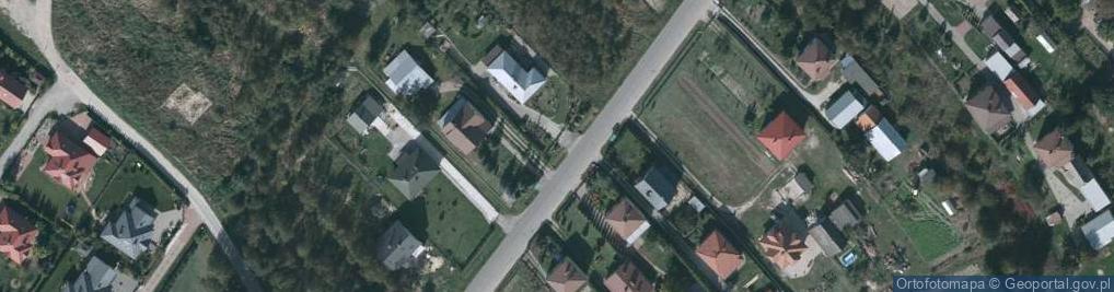 Zdjęcie satelitarne Kapliczka, Figura Świętych, Krzyż