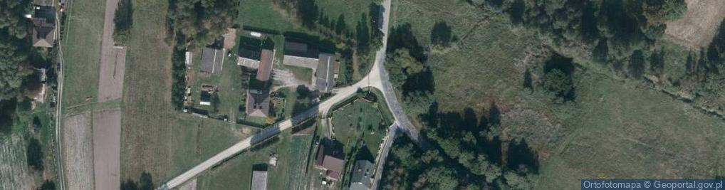 Zdjęcie satelitarne Kapliczka, Figura Świętych, Krzyż
