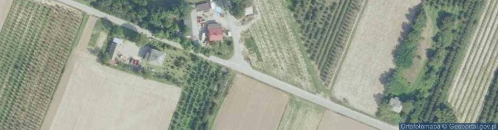 Zdjęcie satelitarne Kapliczka, Figura Świętych, Krzyż