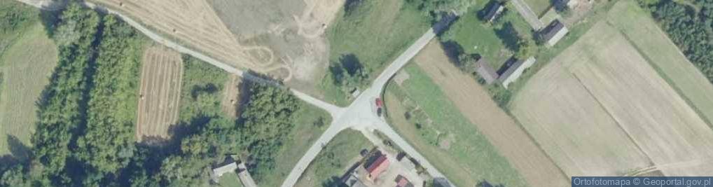 Zdjęcie satelitarne Kapliczka, Figura Świętych, Krzyż