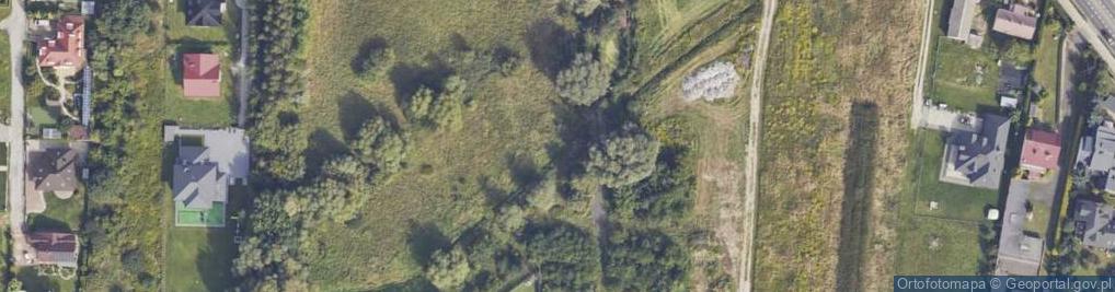 Zdjęcie satelitarne Kapliczka, Figura Świętych, Krzyż