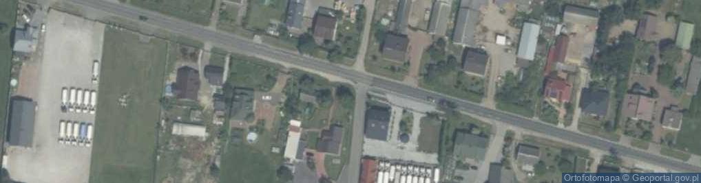 Zdjęcie satelitarne Kapliczka, Figura Świętych, Krzyż