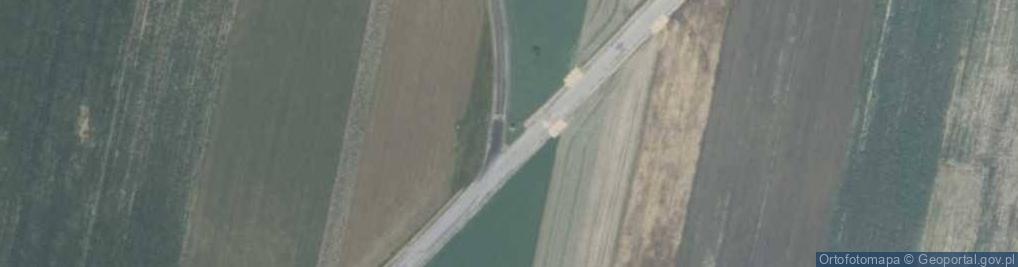 Zdjęcie satelitarne Kapliczka, Figura Świętych, Krzyż