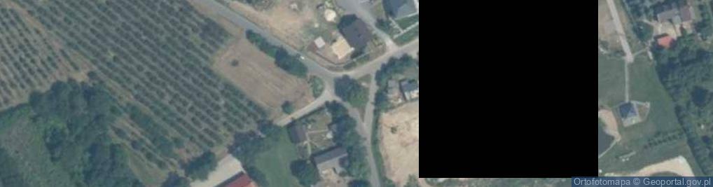 Zdjęcie satelitarne Kapliczka, Figura Świętych, Krzyż