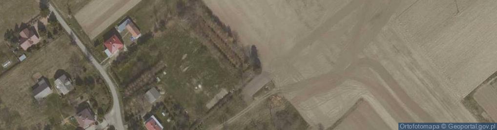 Zdjęcie satelitarne Kapliczka, Figura Świętych, Krzyż