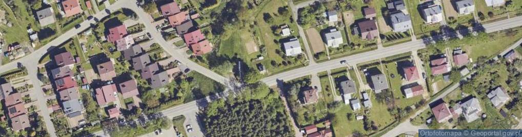 Zdjęcie satelitarne Kapliczka, Figura Świętych, Krzyż