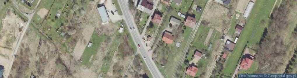 Zdjęcie satelitarne Kapliczka, Figura Świętych, Krzyż