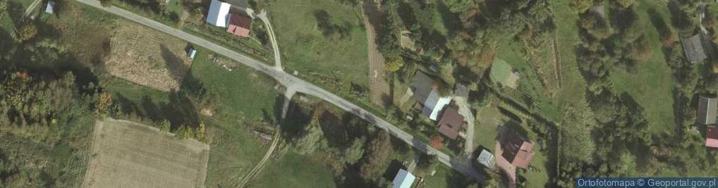 Zdjęcie satelitarne Kapliczka, Figura Świętych, Krzyż