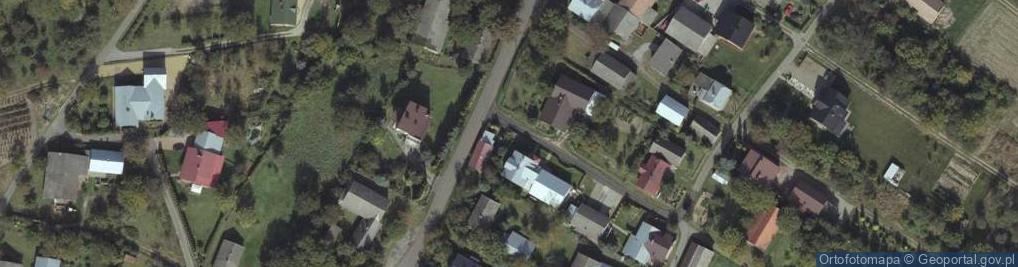 Zdjęcie satelitarne Kapliczka, Figura Świętych, Krzyż