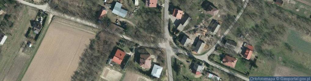 Zdjęcie satelitarne Kapliczka, Figura Świętych, Krzyż