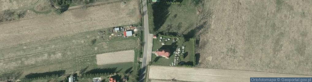 Zdjęcie satelitarne Kapliczka, Figura Świętych, Krzyż