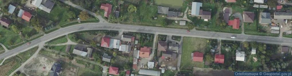 Zdjęcie satelitarne Kapliczka, Figura Świętych, Krzyż