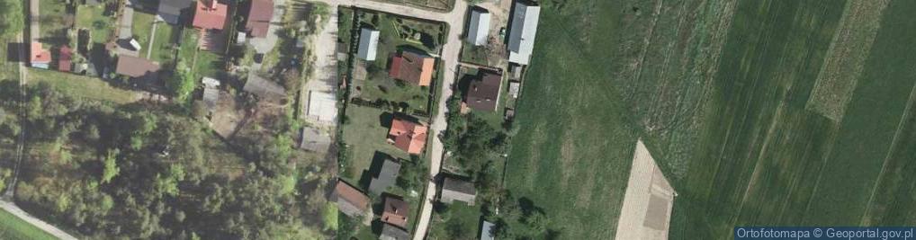 Zdjęcie satelitarne Kapliczka, Figura Świętych, Krzyż