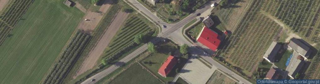 Zdjęcie satelitarne Kapliczka, Figura Świętych, Krzyż
