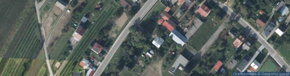 Zdjęcie satelitarne Kapliczka, Figura Świętych, Krzyż