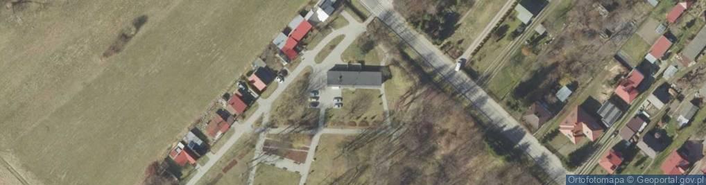 Zdjęcie satelitarne Kapliczka, Figura Świętych, Krzyż