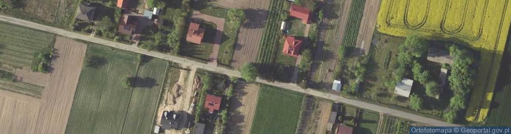 Zdjęcie satelitarne Kapliczka, Figura Świętych, Krzyż