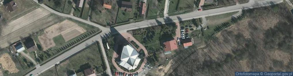 Zdjęcie satelitarne Kapliczka, Figura Świętych, Krzyż