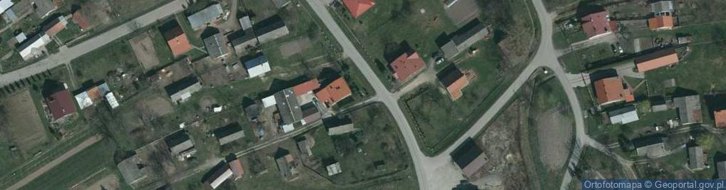 Zdjęcie satelitarne Kapliczka, Figura Świętych, Krzyż