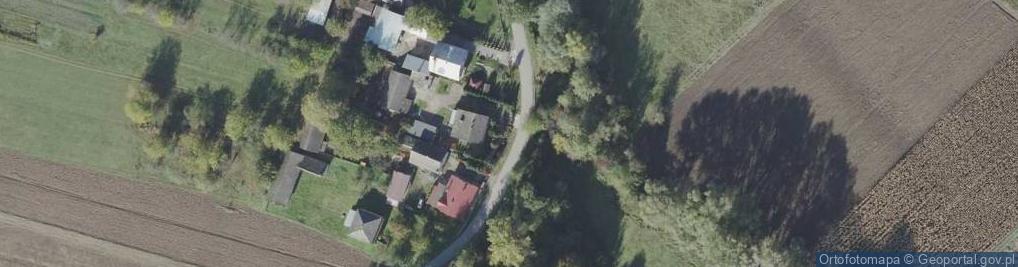 Zdjęcie satelitarne Kapliczka, Figura Świętych, Krzyż