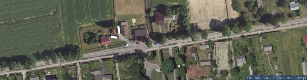 Zdjęcie satelitarne Kapliczka, Figura Świętych, Krzyż