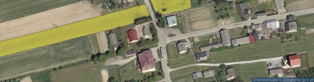Zdjęcie satelitarne Kapliczka, Figura Świętych, Krzyż