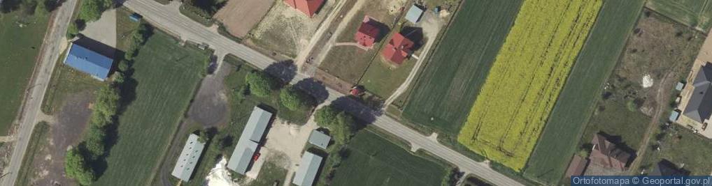 Zdjęcie satelitarne Kapliczka, Figura Świętych, Krzyż