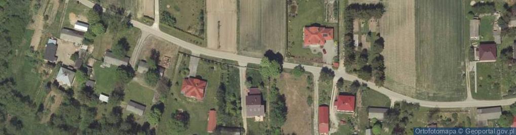 Zdjęcie satelitarne Kapliczka, Figura Świętych, Krzyż