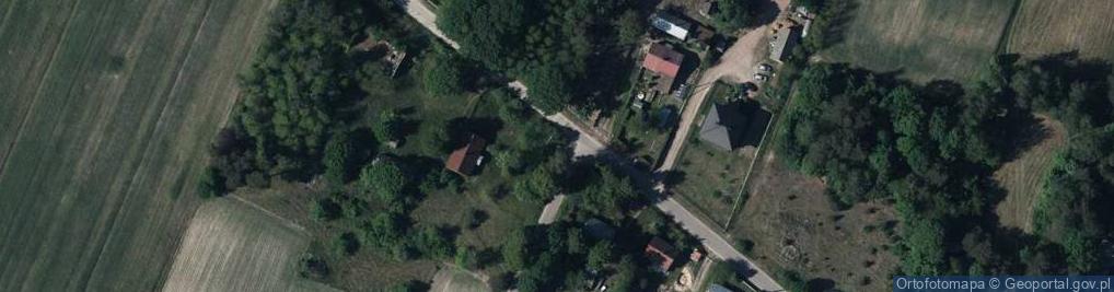 Zdjęcie satelitarne Kapliczka, Figura Świętych, Krzyż