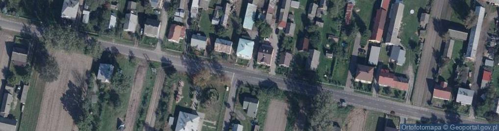 Zdjęcie satelitarne Kapliczka, Figura Świętych, Krzyż