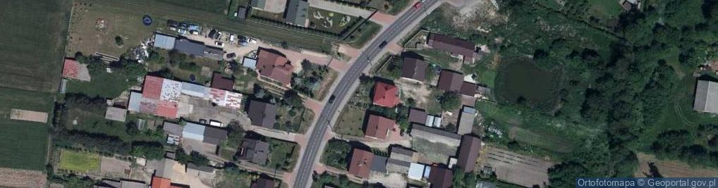 Zdjęcie satelitarne Kapliczka, Figura Świętych, Krzyż