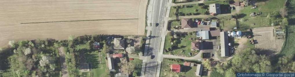 Zdjęcie satelitarne Kapliczka, Figura Świętych, Krzyż