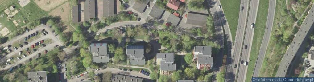 Zdjęcie satelitarne Kapliczka, Figura Świętych, Krzyż