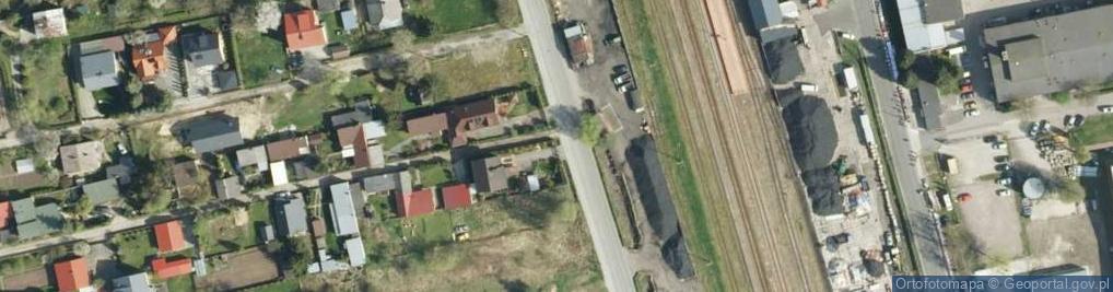 Zdjęcie satelitarne Kapliczka, Figura Świętych, Krzyż