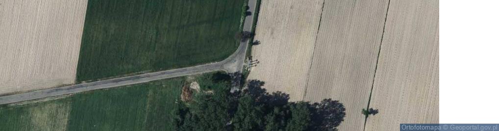 Zdjęcie satelitarne Kapliczka, Figura Świętych, Krzyż