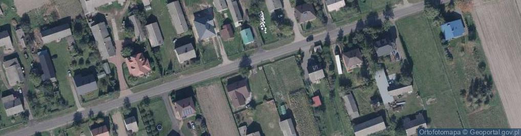 Zdjęcie satelitarne Kapliczka, Figura Świętych, Krzyż