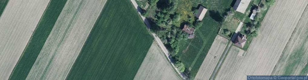 Zdjęcie satelitarne Kapliczka, Figura Świętych, Krzyż