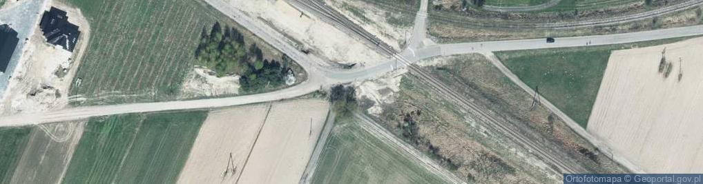 Zdjęcie satelitarne Kapliczka, Figura Świętych, Krzyż