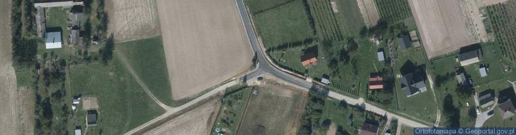 Zdjęcie satelitarne Kapliczka, Figura Świętych, Krzyż