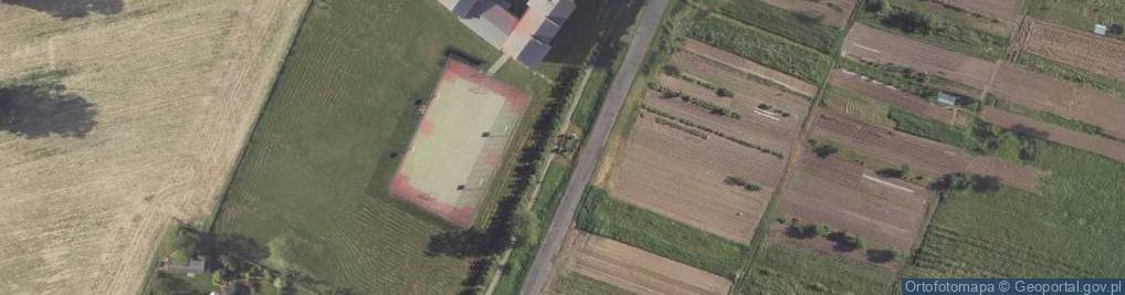 Zdjęcie satelitarne Kapliczka, Figura Świętych, Krzyż