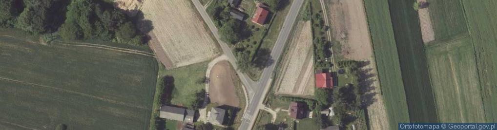 Zdjęcie satelitarne Kapliczka, Figura Świętych, Krzyż