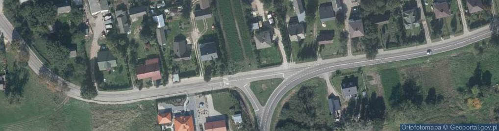 Zdjęcie satelitarne Kapliczka, Figura Świętych, Krzyż